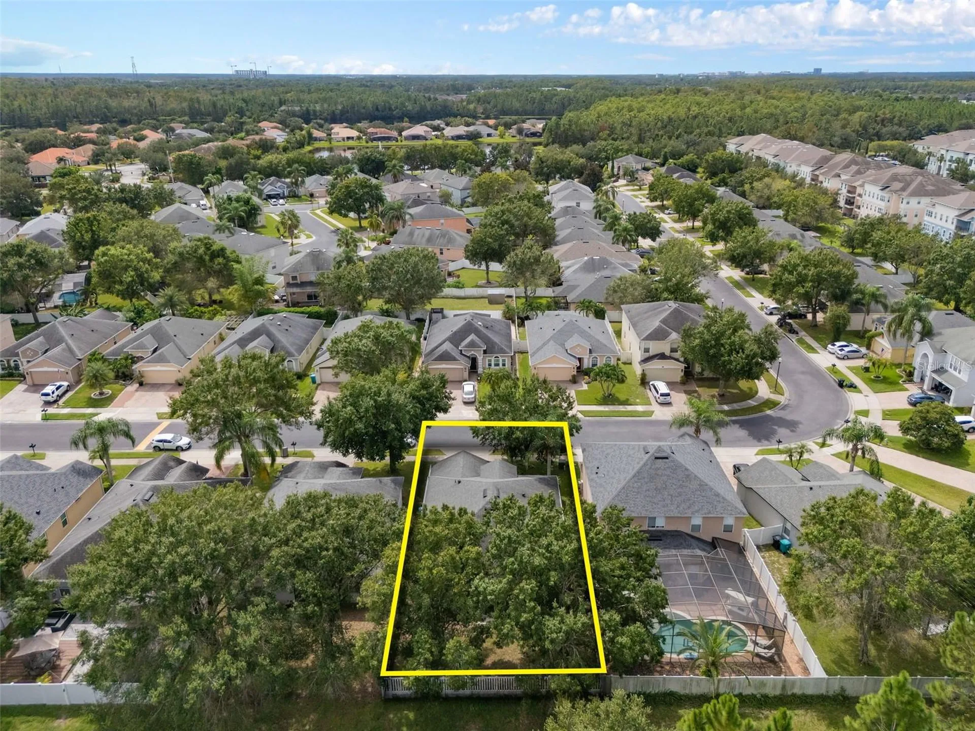 9985 Shadow Creek Drive Orlando FL 32832