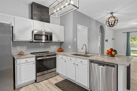 9985 Shadow Creek Drive Orlando FL 32832