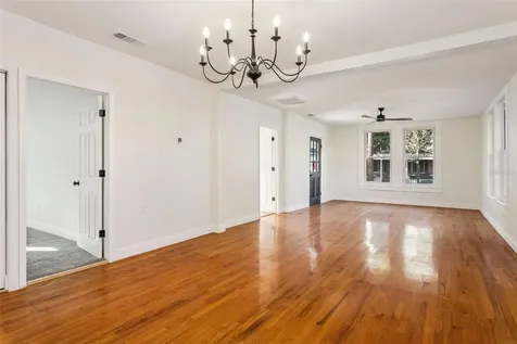 511 E Frances Avenue Tampa FL 33602