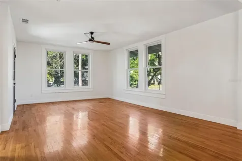 511 E Frances Avenue Tampa FL 33602