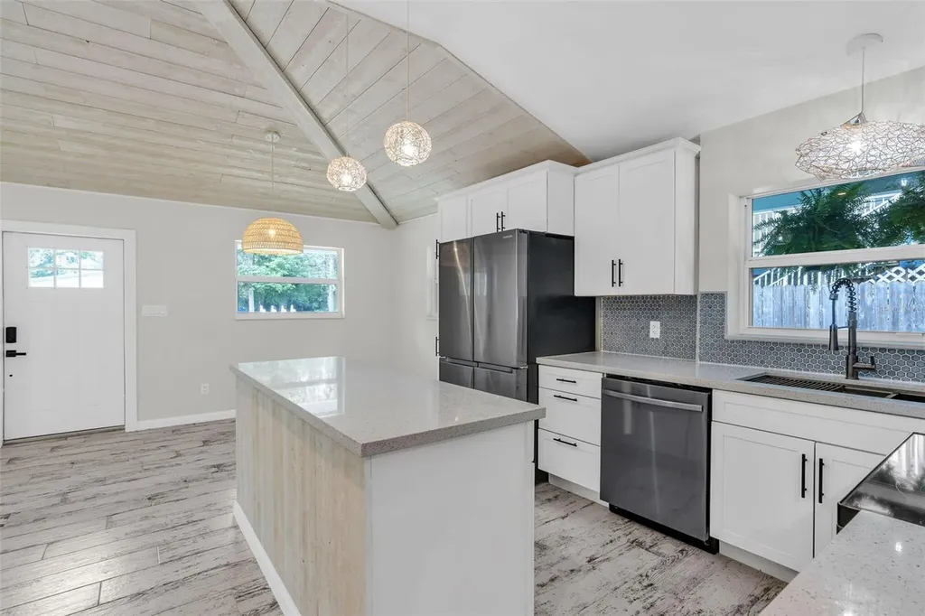 218 Lignumvitae Drive Key Largo FL 33037