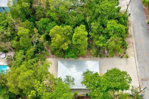 218 Lignumvitae Drive Key Largo FL 33037
