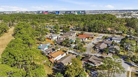 118 Meadowbrook Circle Daytona Beach FL 32114