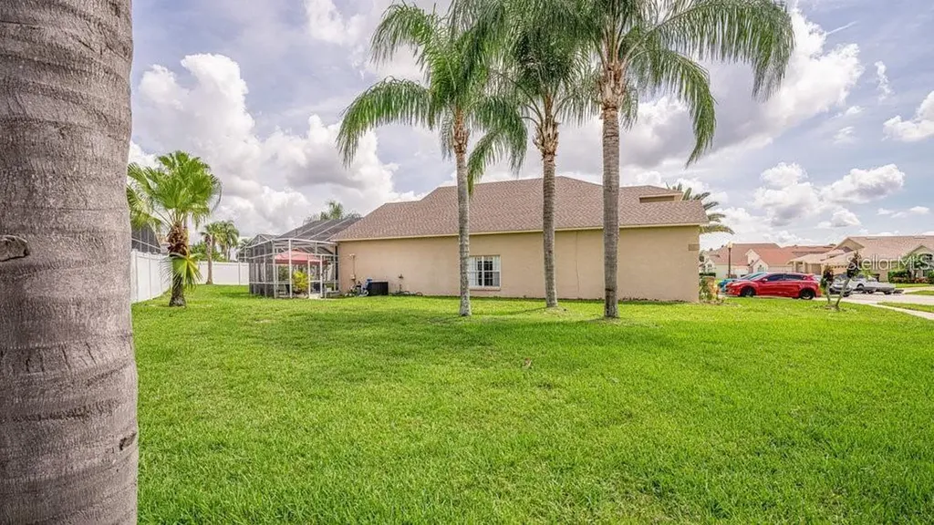 2654 Star Lake View Drive Kissimmee FL 34747