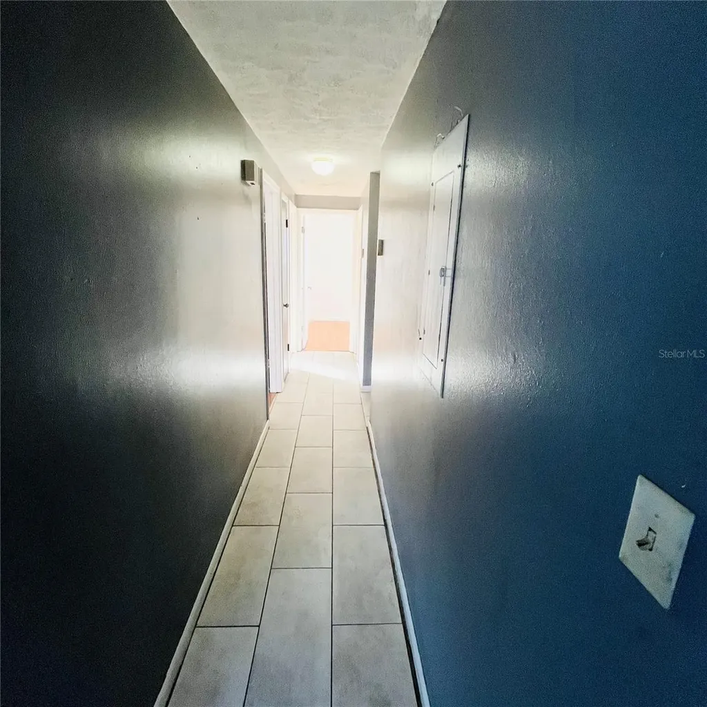 502 Calhoun Avenue Seffner FL 33584