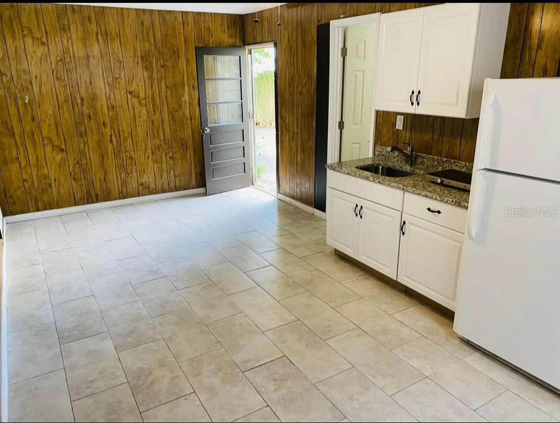 502 Calhoun Avenue Seffner FL 33584