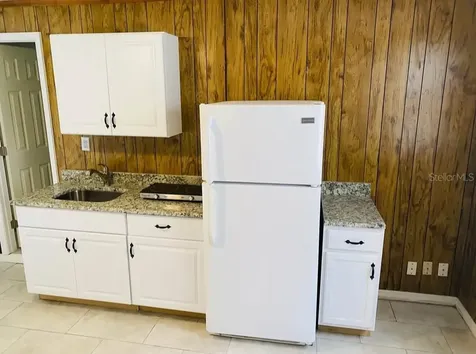502 Calhoun Avenue Seffner FL 33584