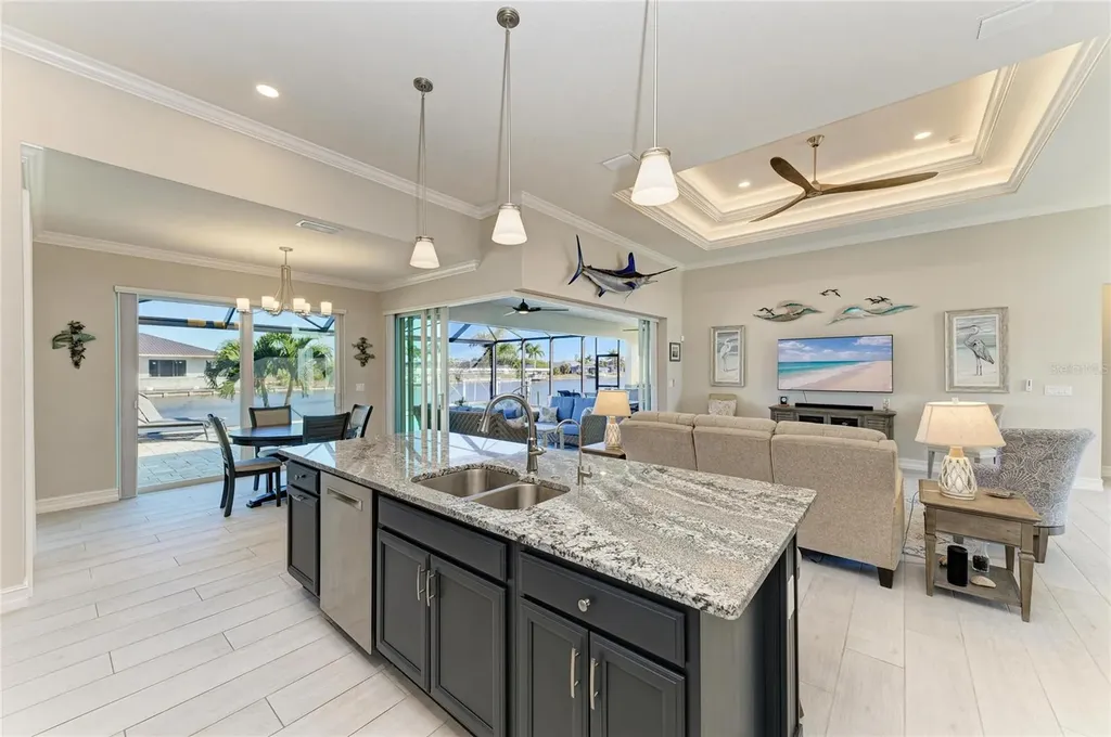 8290 Tracy Circle Port Charlotte FL 33981