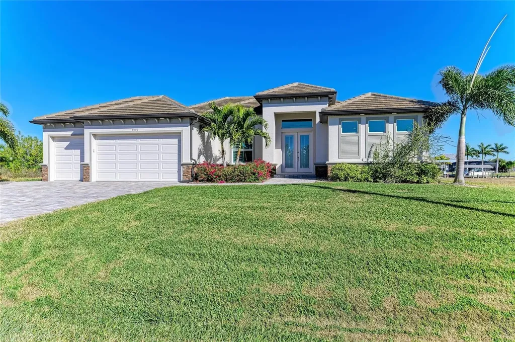 8290 Tracy Circle Port Charlotte FL 33981