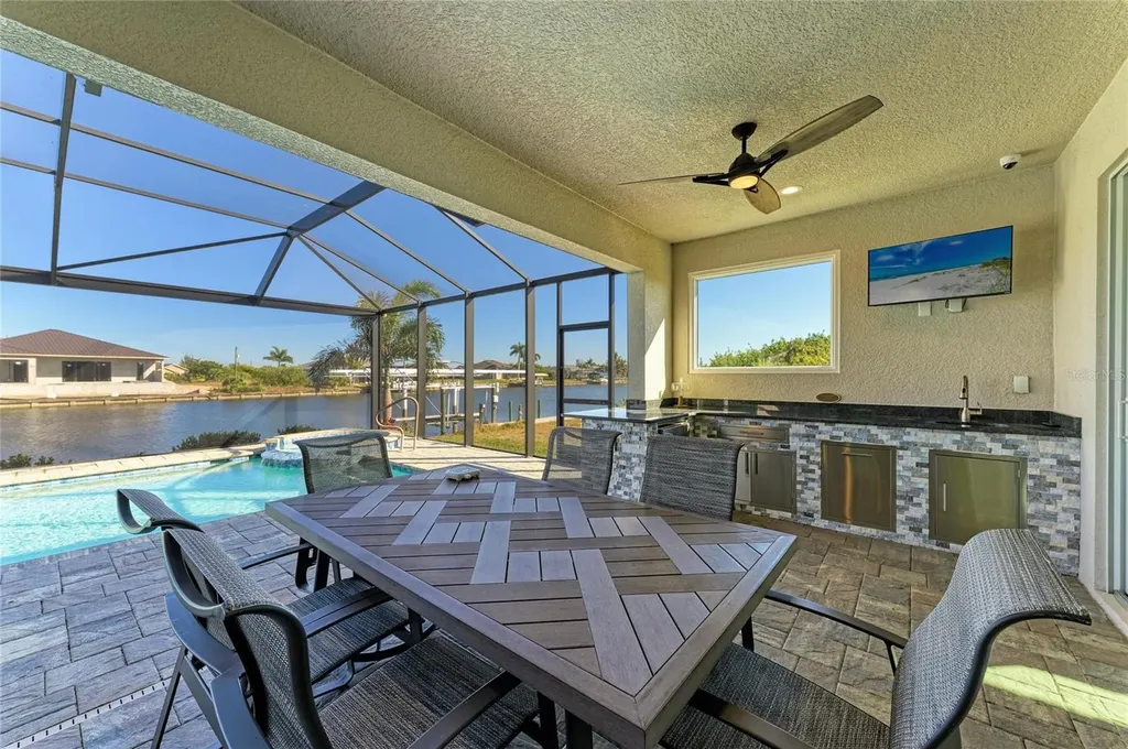 8290 Tracy Circle Port Charlotte FL 33981