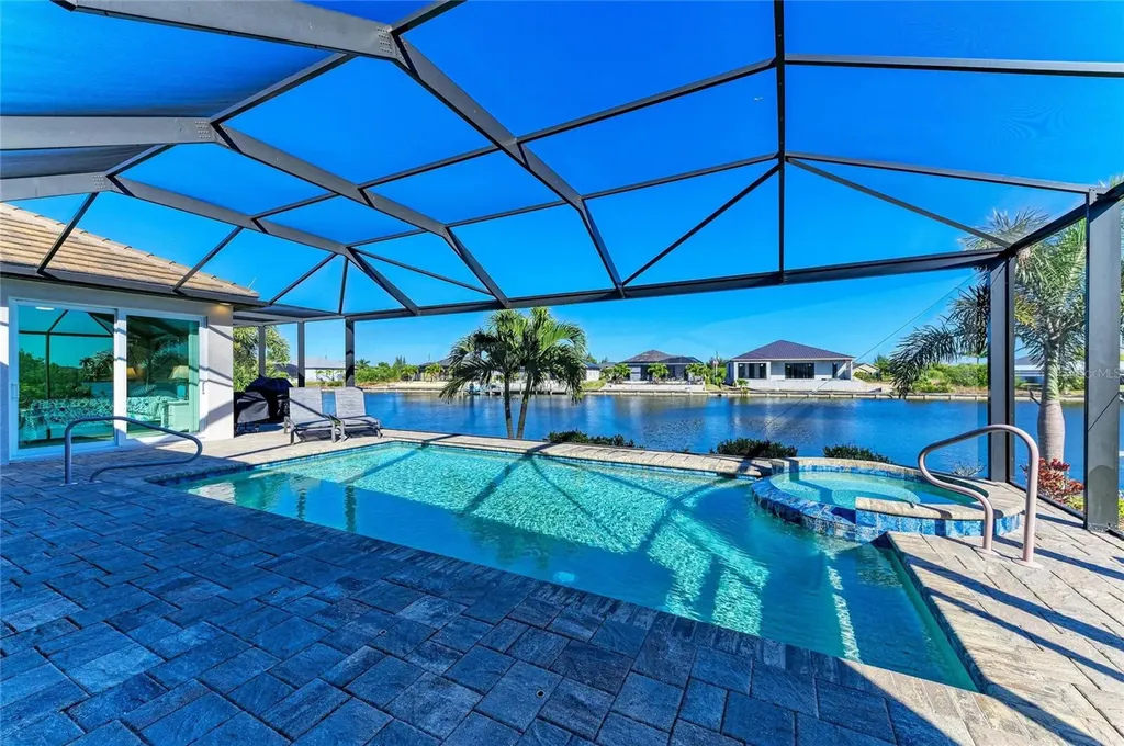 8290 Tracy Circle Port Charlotte FL 33981