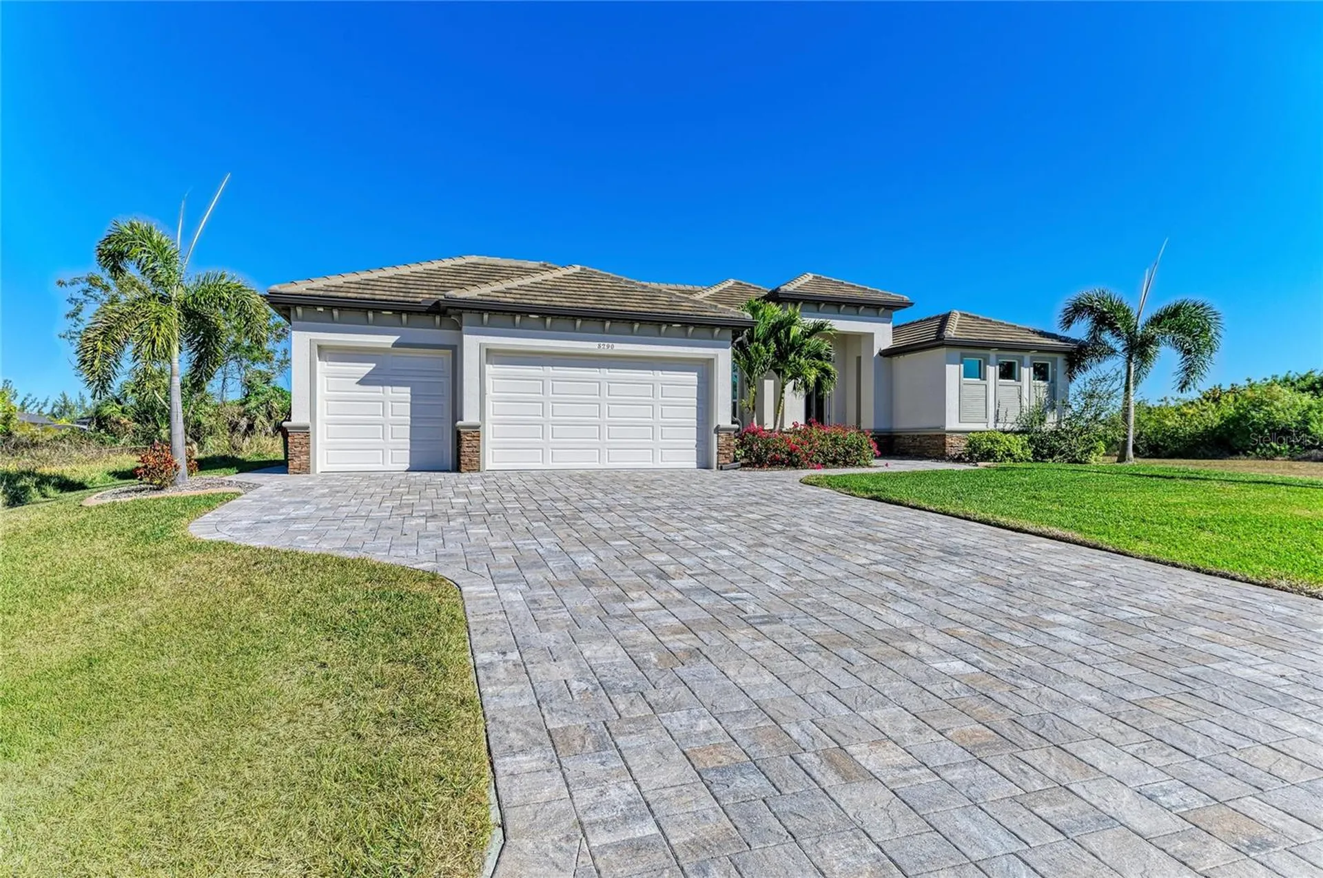 8290 Tracy Circle Port Charlotte FL 33981