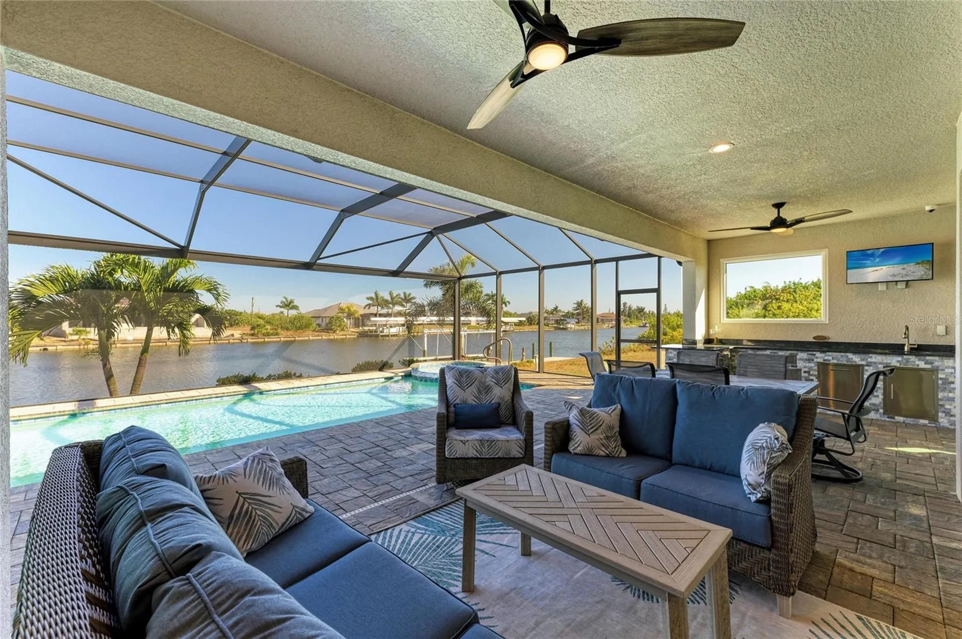 8290 Tracy Circle Port Charlotte FL 33981