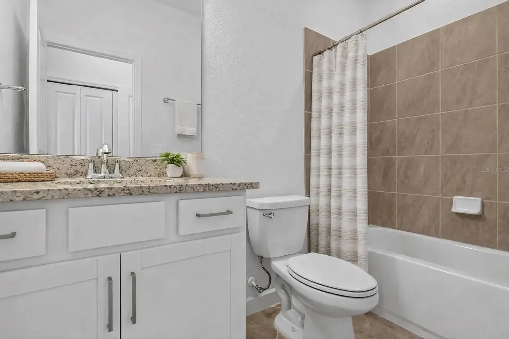 17364 Walnut Run Drive Alva FL 33920