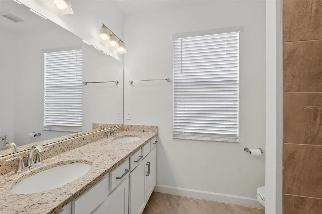 17364 Walnut Run Drive Alva FL 33920