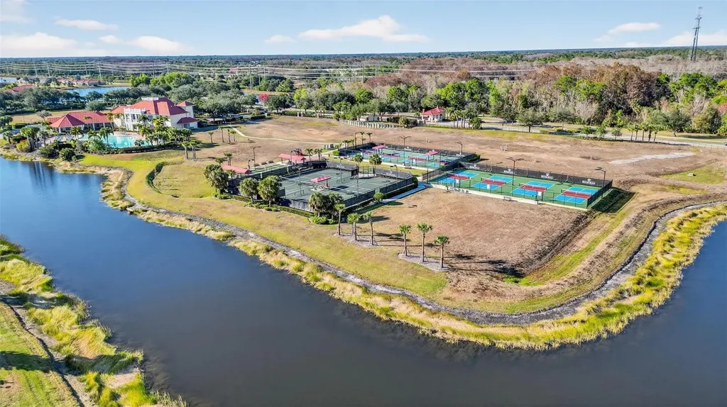 17364 Walnut Run Drive Alva FL 33920