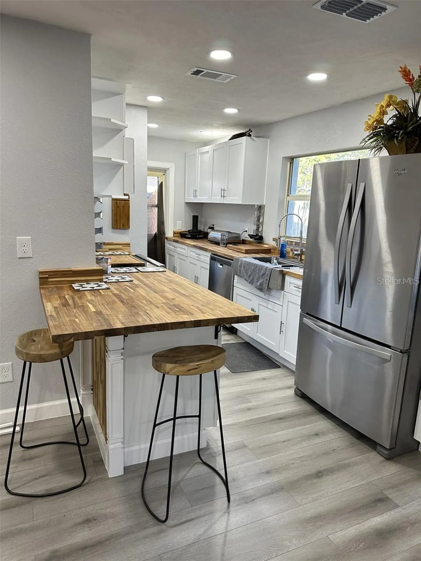 1203 N Saturn Avenue Clearwater FL 33755