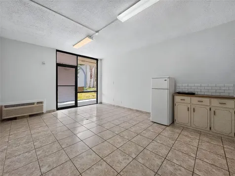 8421 S Orange Blossom Trail Orlando FL 32809