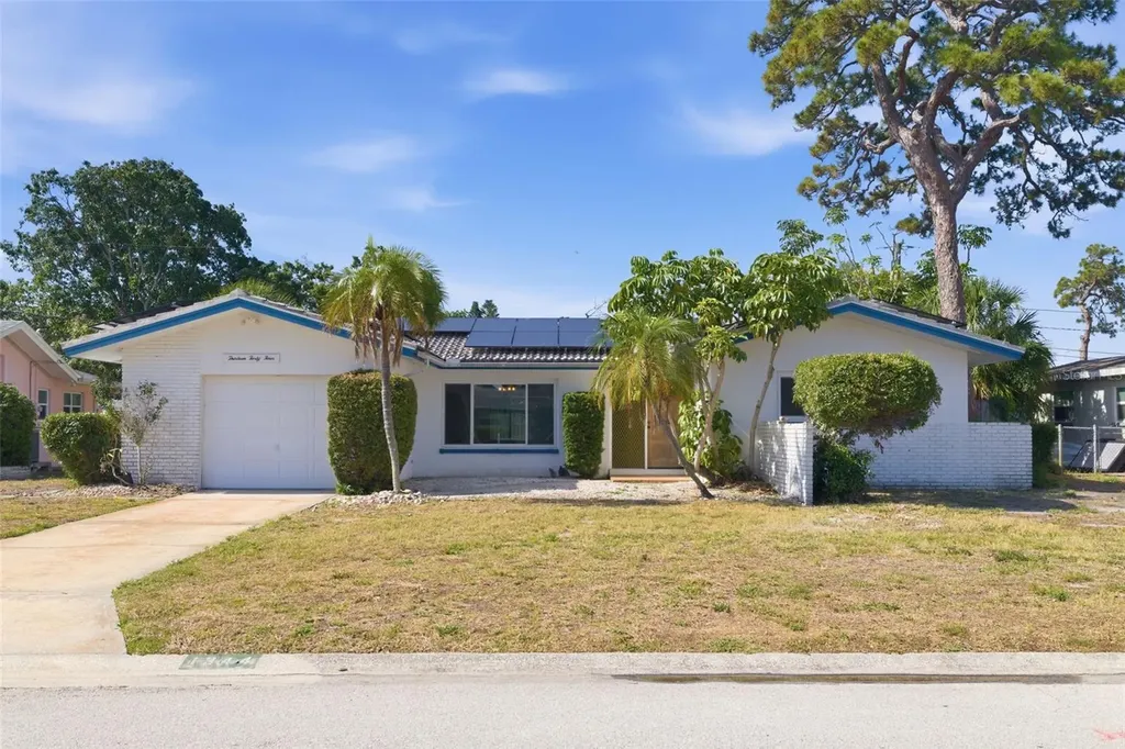 1344 62nd Place S St Petersburg FL 33705
