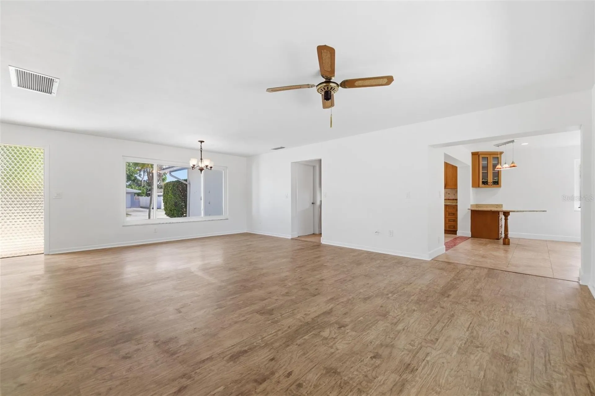 1344 62nd Place S St Petersburg FL 33705