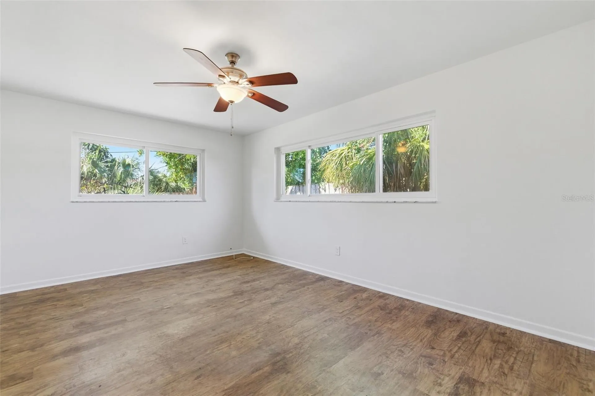 1344 62nd Place S St Petersburg FL 33705