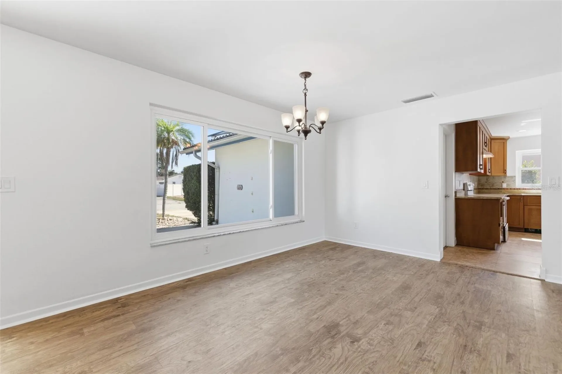 1344 62nd Place S St Petersburg FL 33705
