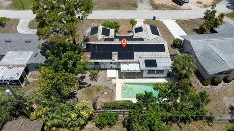 1344 62nd Place S St Petersburg FL 33705