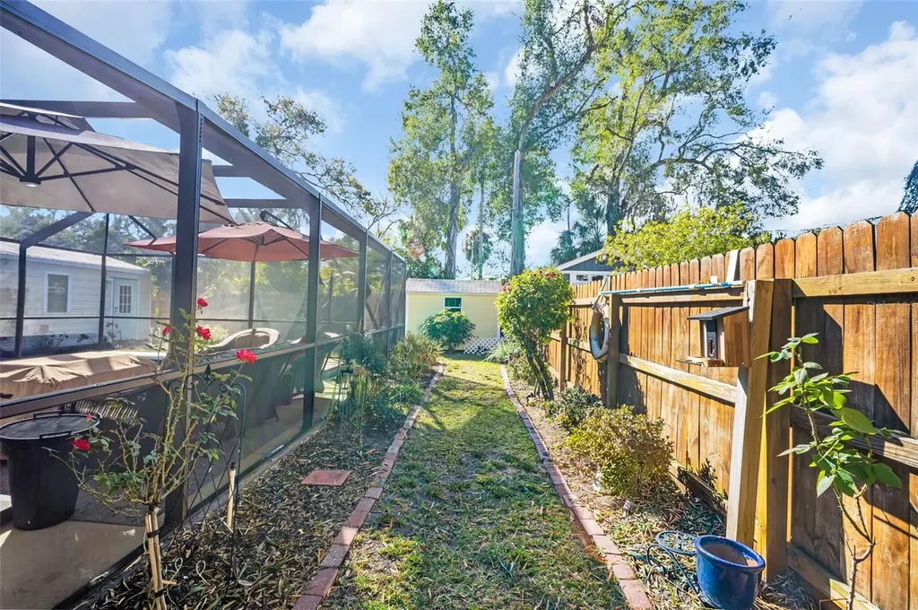 903 E Mcberry Street Tampa FL 33603