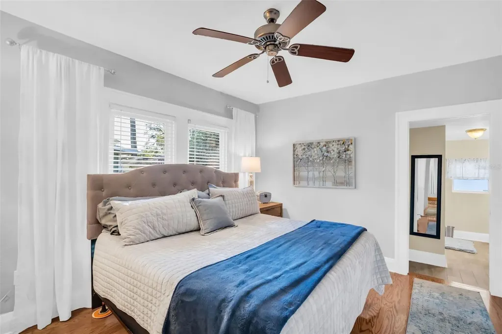 903 E Mcberry Street Tampa FL 33603