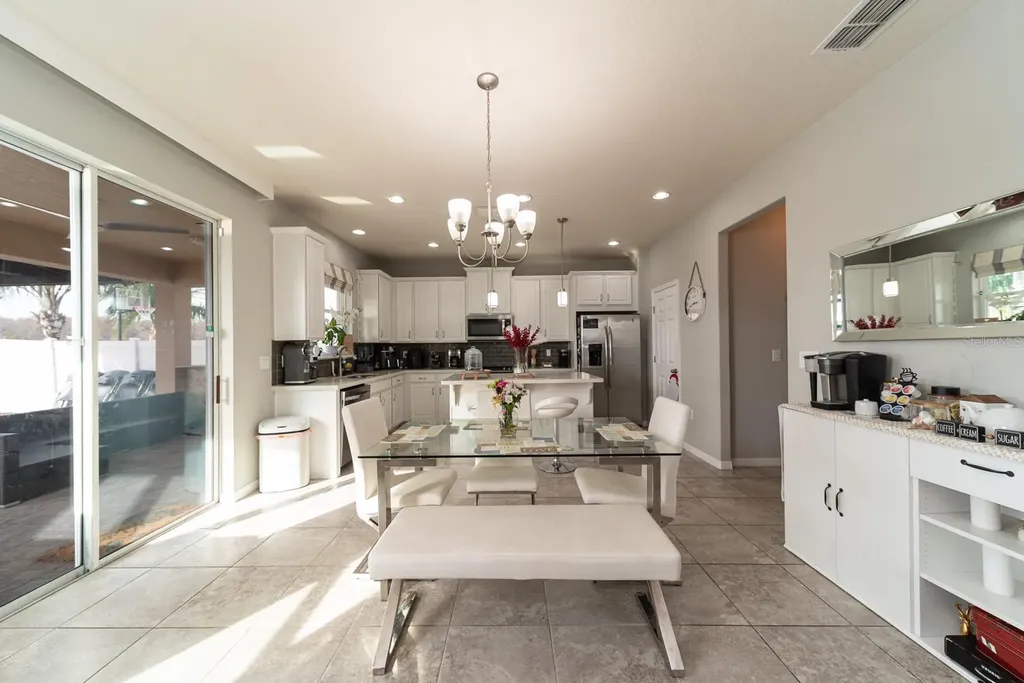 2542 Nouveau Way Kissimmee FL 34741