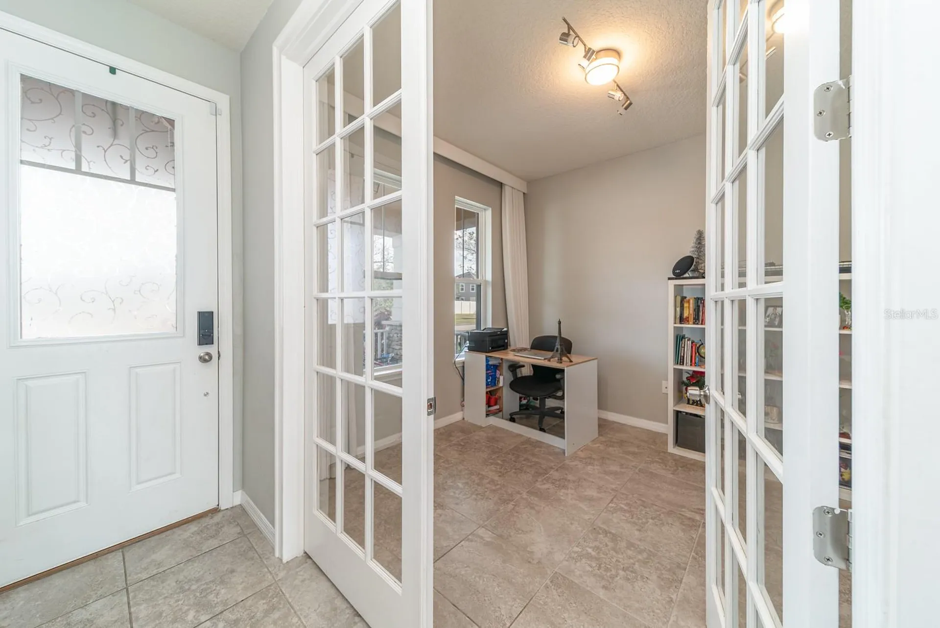2542 Nouveau Way Kissimmee FL 34741