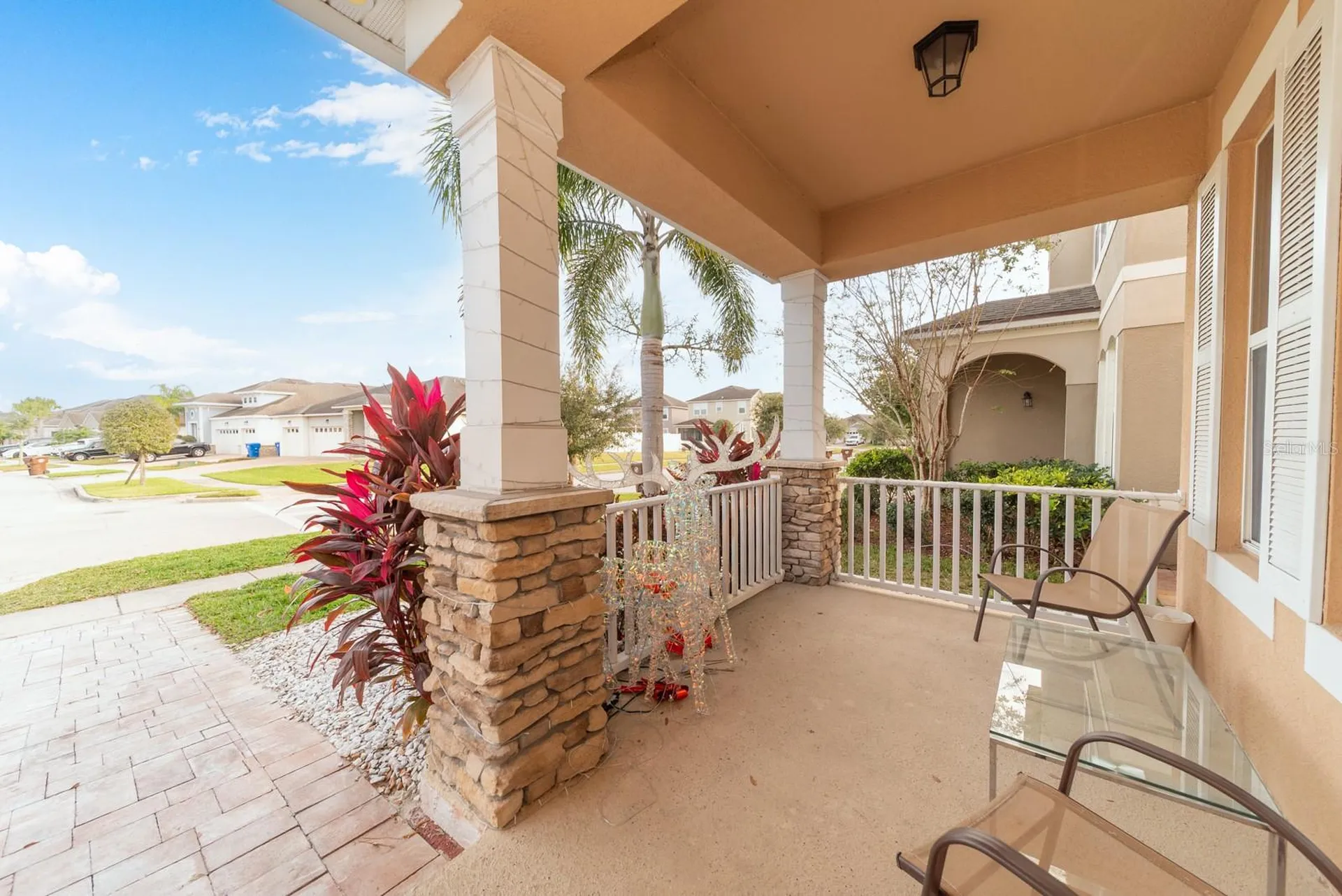 2542 Nouveau Way Kissimmee FL 34741