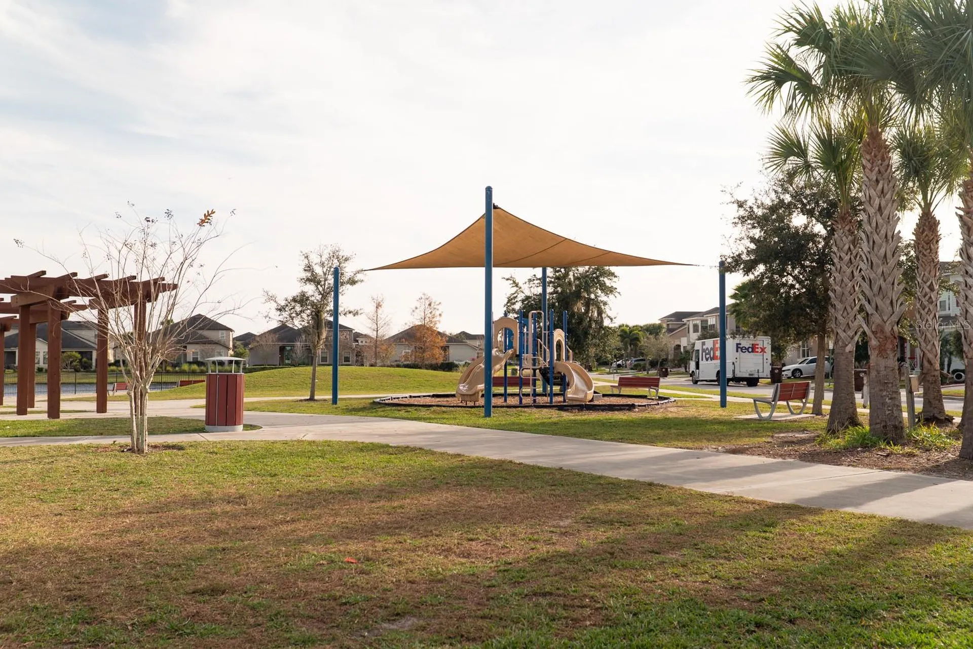 2542 Nouveau Way Kissimmee FL 34741