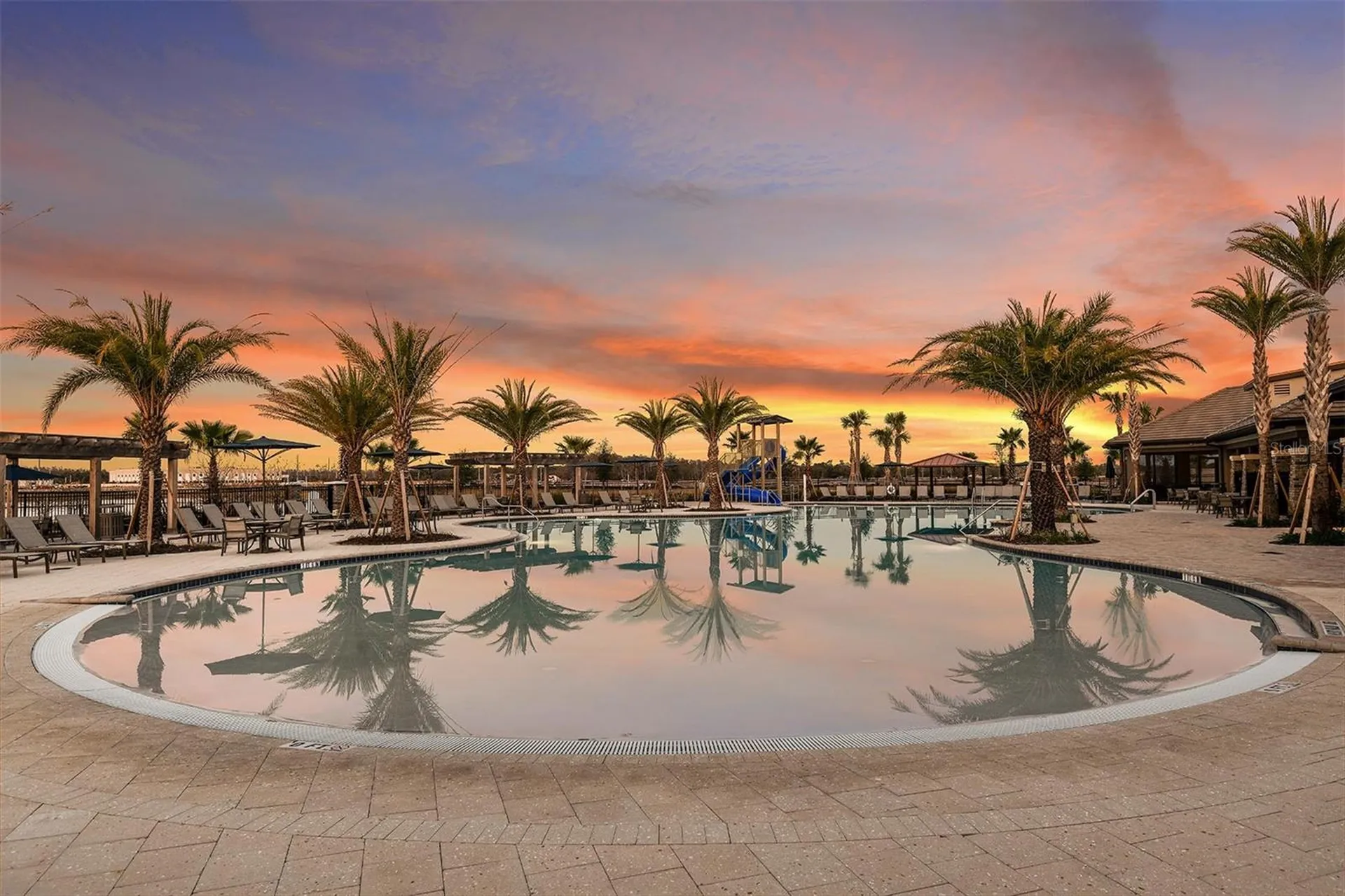 2542 Nouveau Way Kissimmee FL 34741