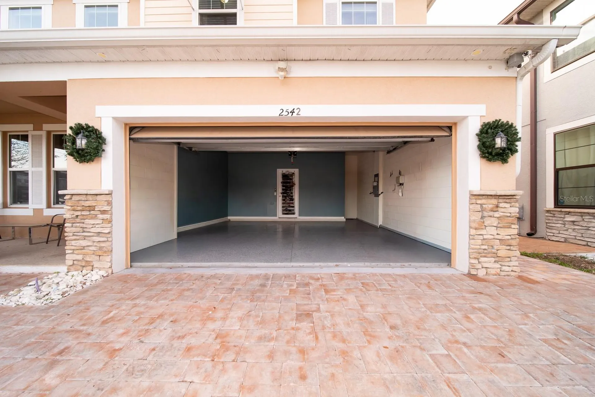 2542 Nouveau Way Kissimmee FL 34741