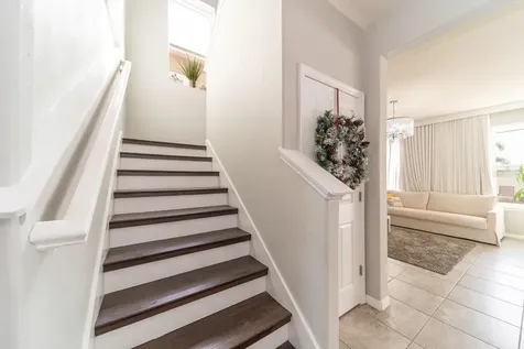 2542 Nouveau Way Kissimmee FL 34741