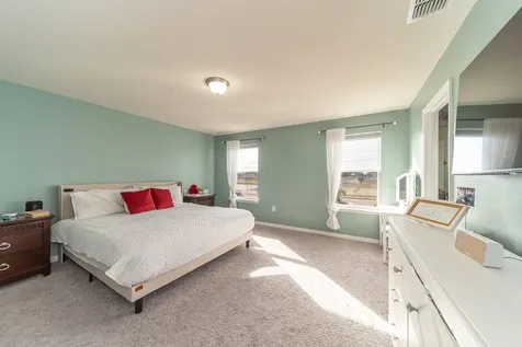 2542 Nouveau Way Kissimmee FL 34741