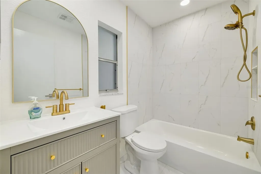 3569 Oak Lake Drive Palm Harbor FL 34684