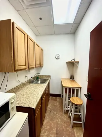 4725 W Sand Lake Road Orlando FL 32819