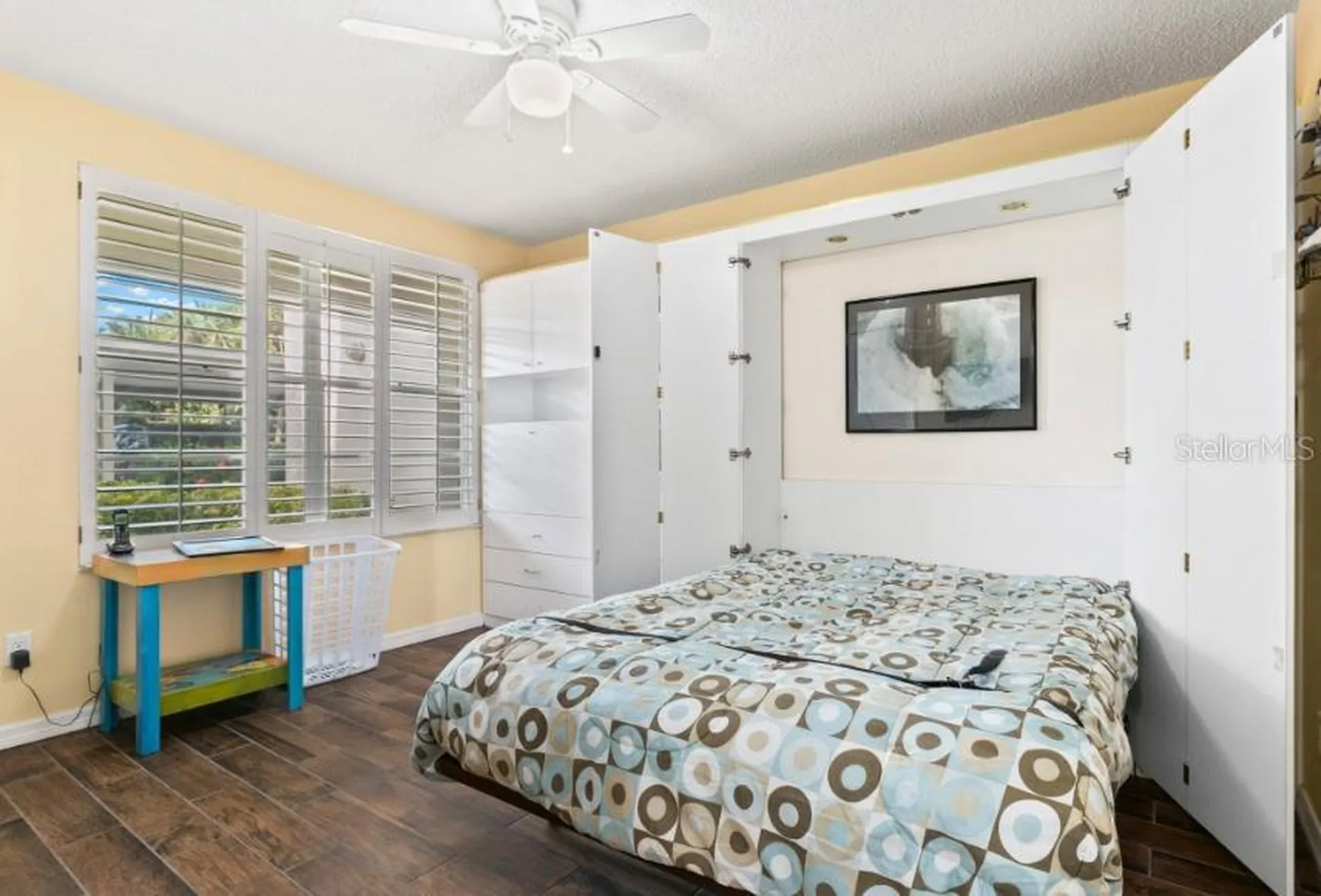 605 Sutton Place Longboat Key FL 34228