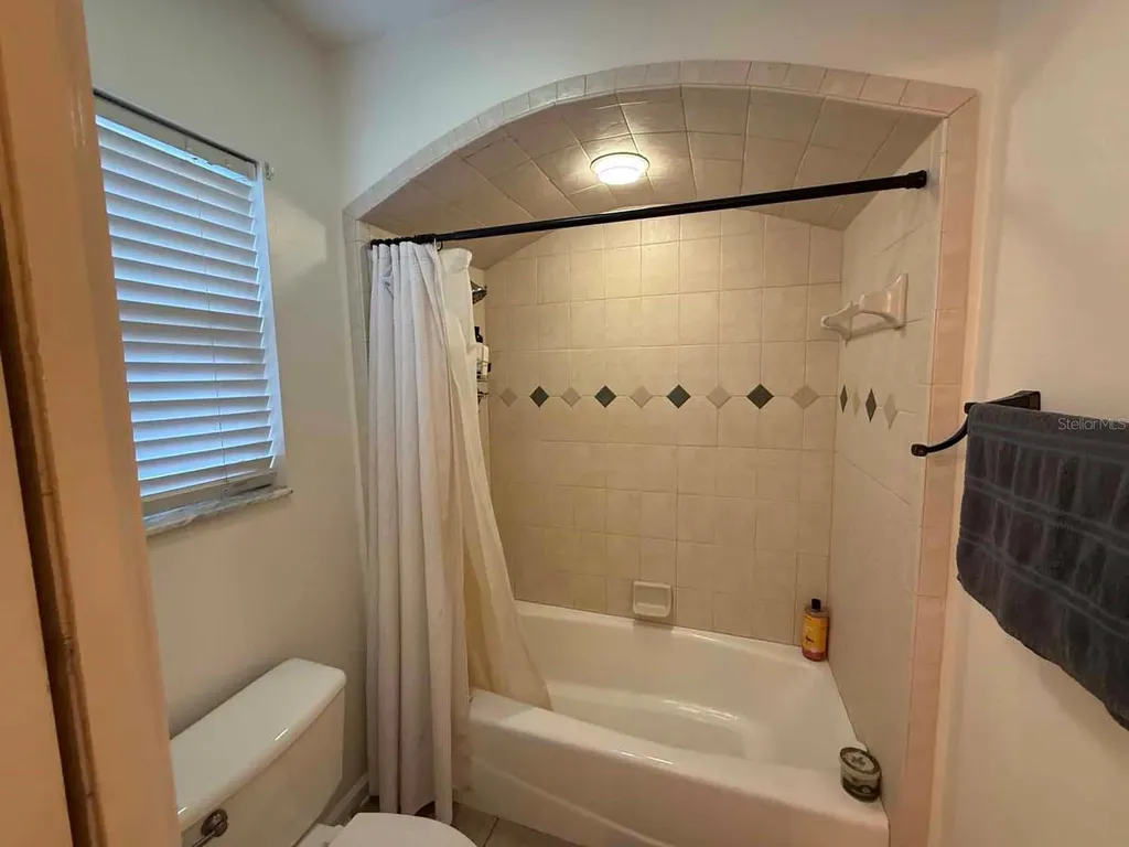 13106 NW 112th Avenue Alachua FL 32615