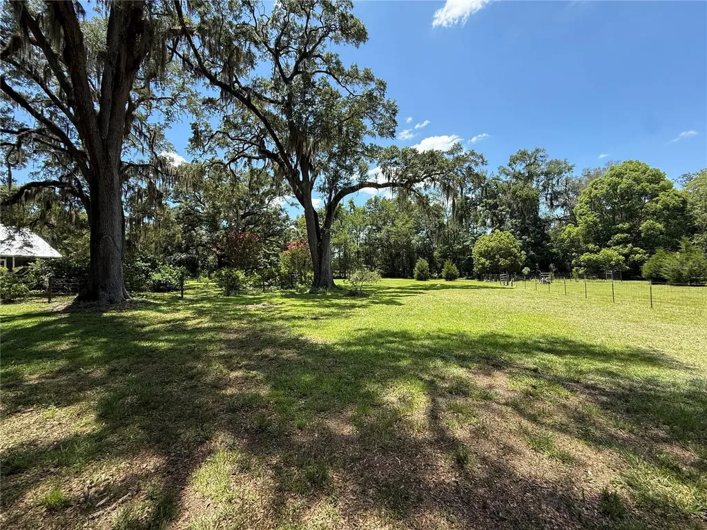 13106 NW 112th Avenue Alachua FL 32615