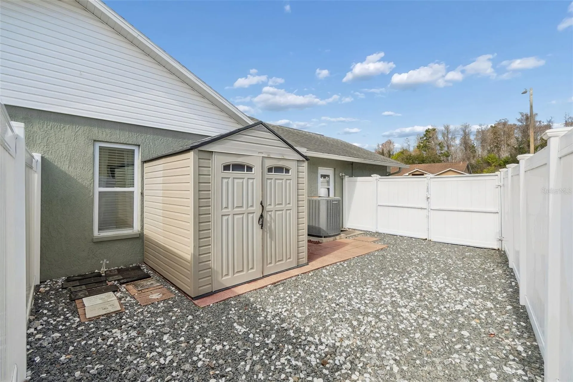 8518 Yearling Lane New Port Richey FL 34653