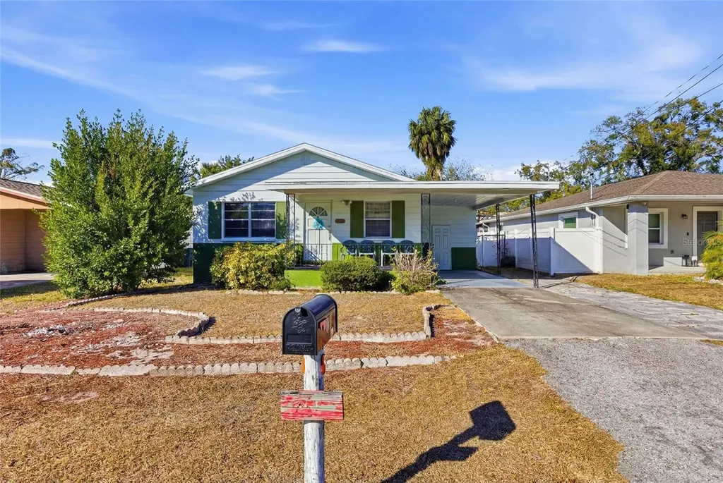1014 E Okaloosa Avenue Tampa FL 33604