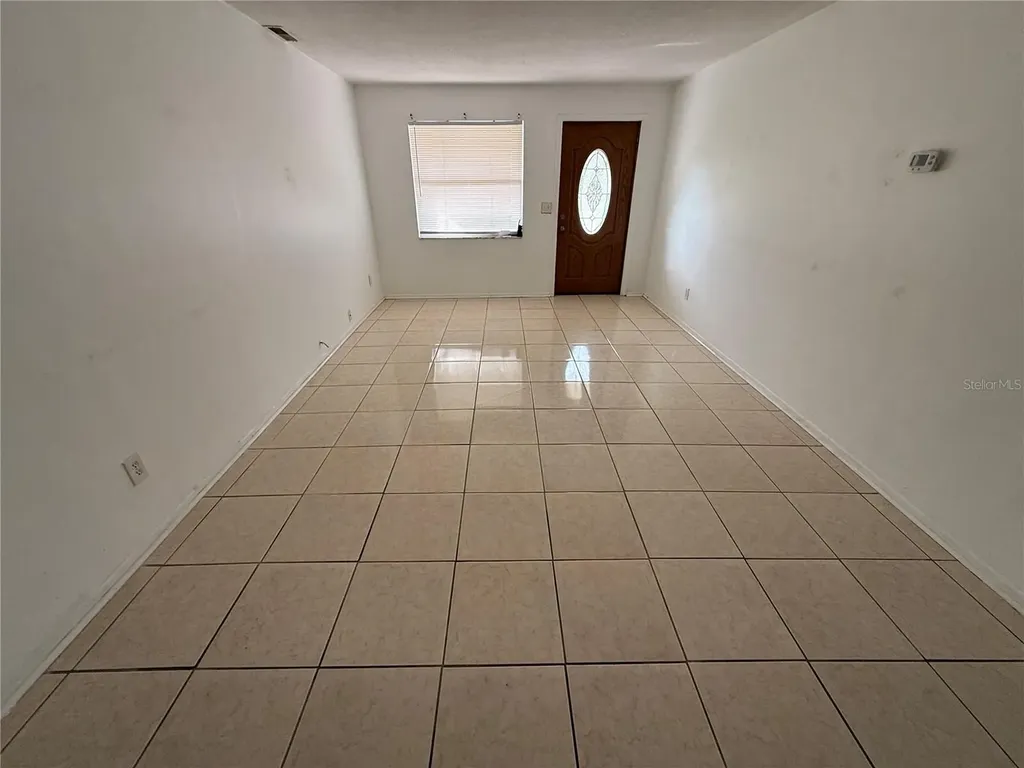 1270 8th Avenue NE Largo FL 33770