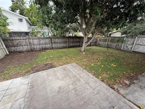 1270 8th Avenue NE Largo FL 33770