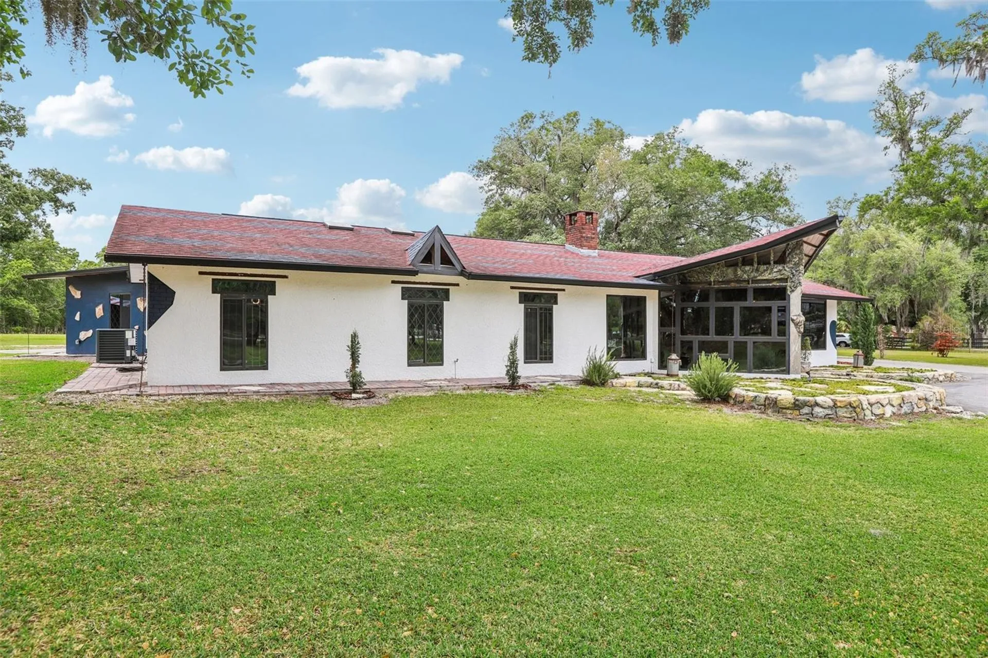 27616 Miller Road Dade City FL 33525