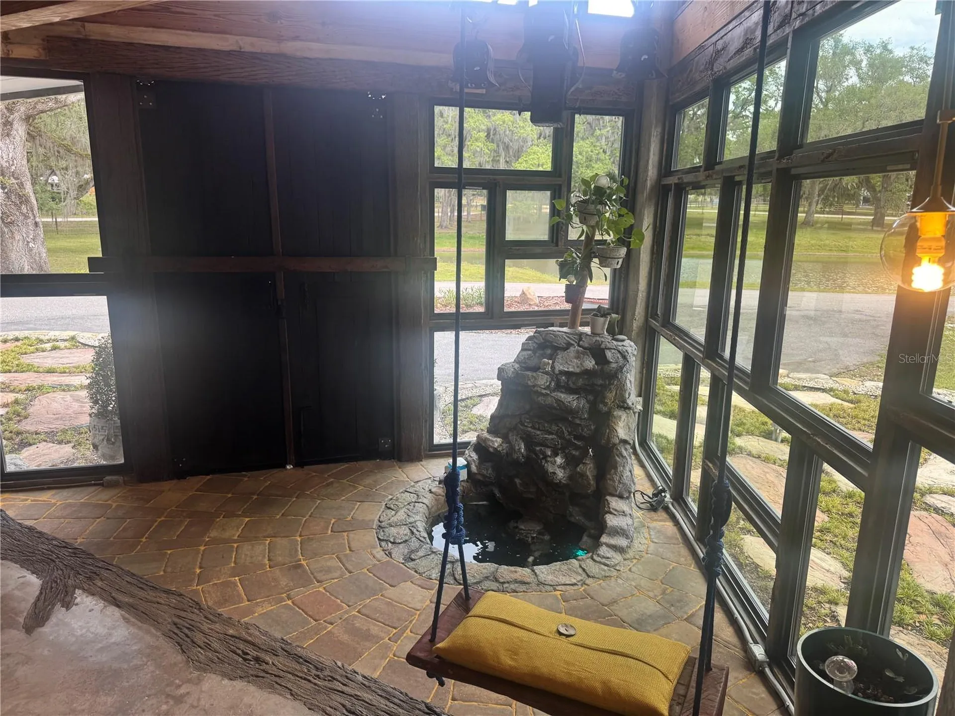 27616 Miller Road Dade City FL 33525