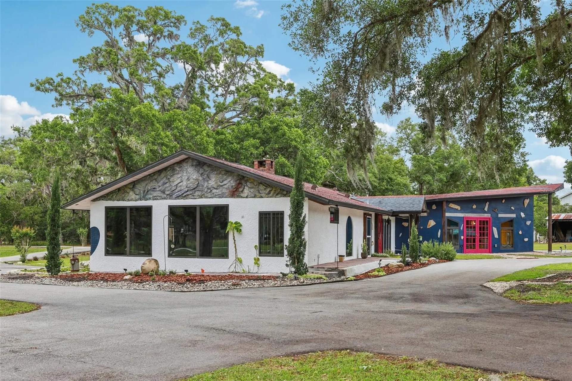27616 Miller Road Dade City FL 33525