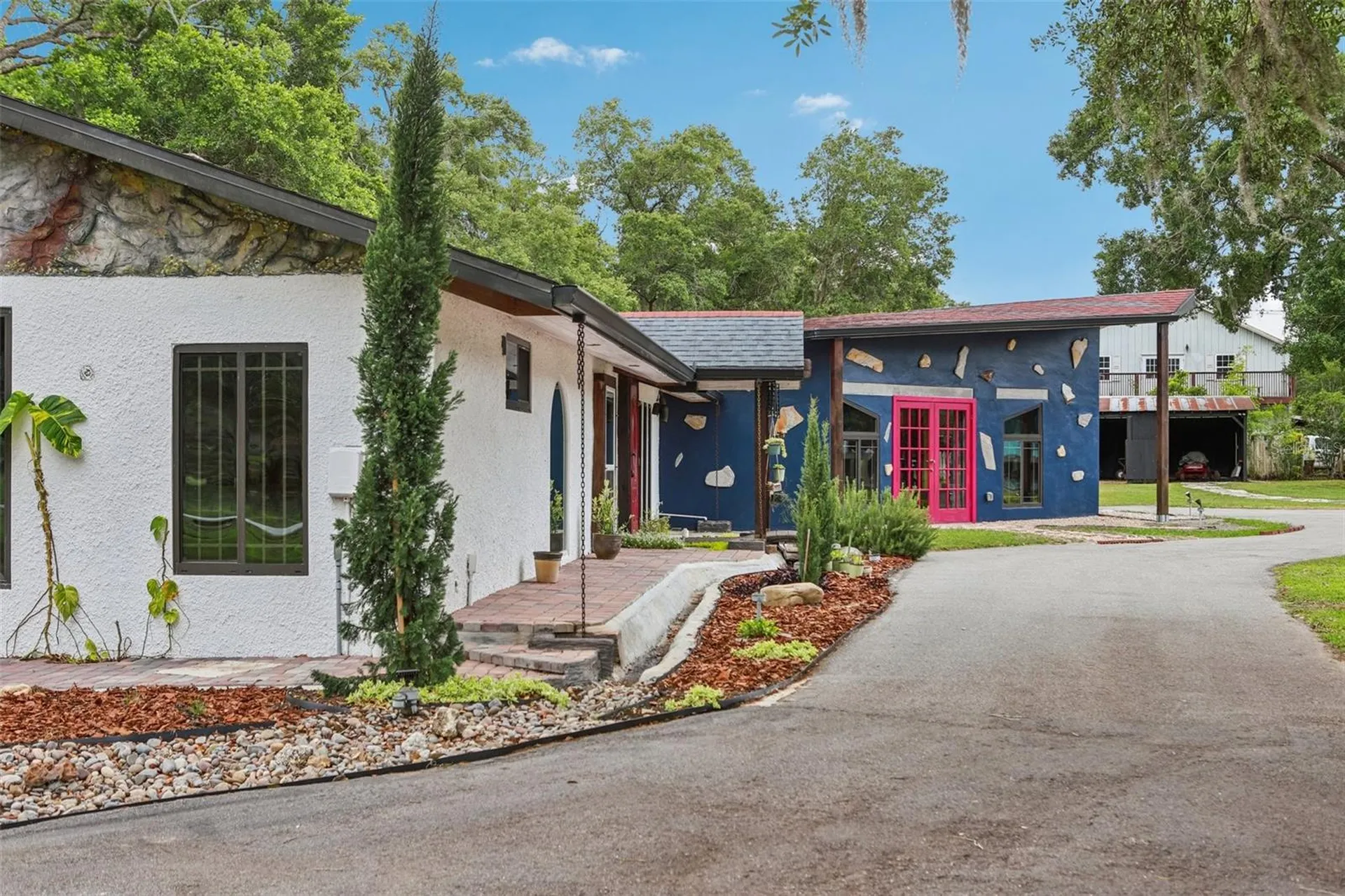 27616 Miller Road Dade City FL 33525